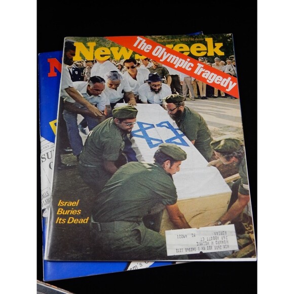 Newsweek Lot of 8 Magazines ~ 1968 - 1973 - Picture 8 of 9